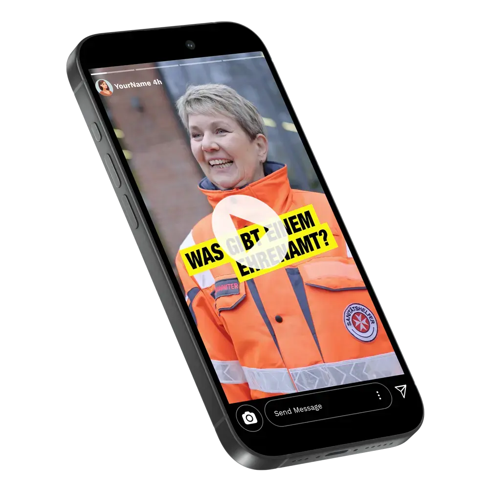 Das Bild zeigt ein Smartphone mit einer Videopreview des Interviews mit einem Kampagnengesicht von der JUH.