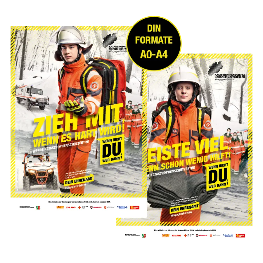 Das Bild zeigt Plakate von zwei Ehrenamtlichen vom JUH.